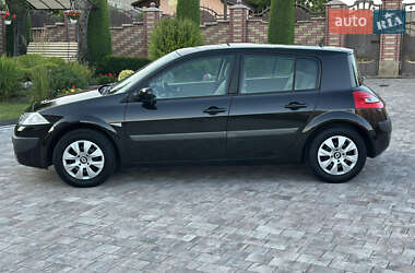 Хэтчбек Renault Megane 2007 в 