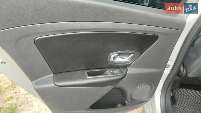 Универсал Renault Megane 2011 в Пустомытах