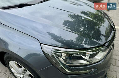 Хетчбек Renault Megane 2018 в 