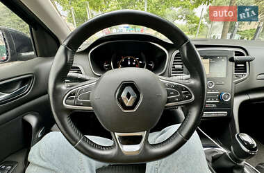 Хетчбек Renault Megane 2018 в 