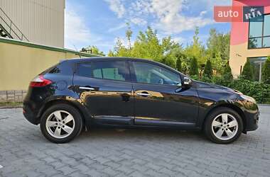 Хэтчбек Renault Megane 2009 в 
