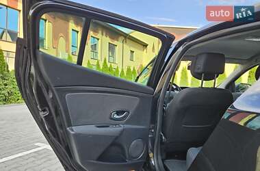 Хэтчбек Renault Megane 2009 в 