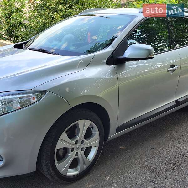 Универсал Renault Megane 2010 в Харькове фото 4 Универсал Renault Megane 2010 в Харькове