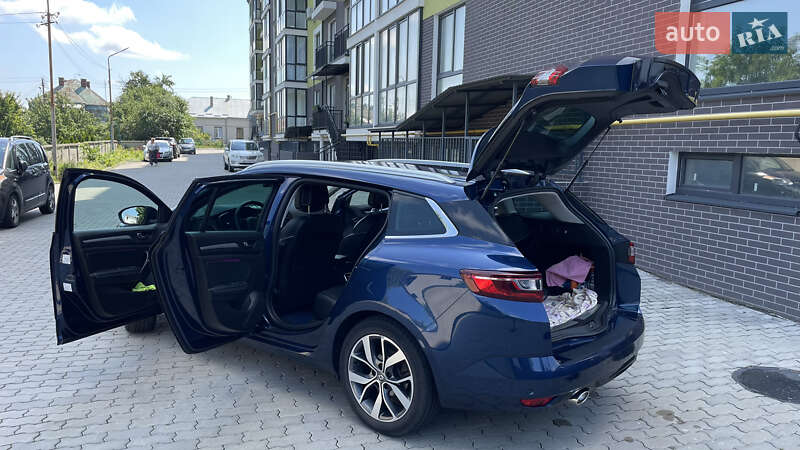Універсал Renault Megane 2017 в Жовкві фото 26 Універсал Renault Megane 2017 в Жовкві
