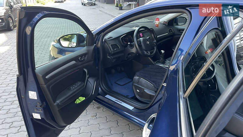 Універсал Renault Megane 2017 в Жовкві фото 39 Універсал Renault Megane 2017 в Жовкві