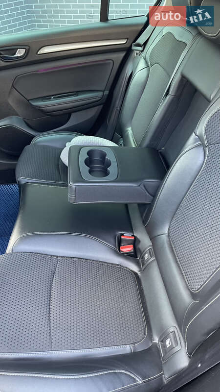 Універсал Renault Megane 2017 в Жовкві фото 59 Універсал Renault Megane 2017 в Жовкві