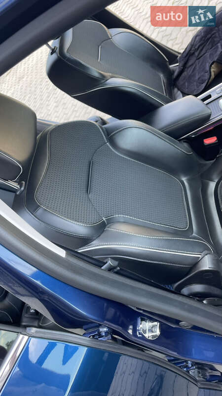 Універсал Renault Megane 2017 в Жовкві фото 76 Універсал Renault Megane 2017 в Жовкві