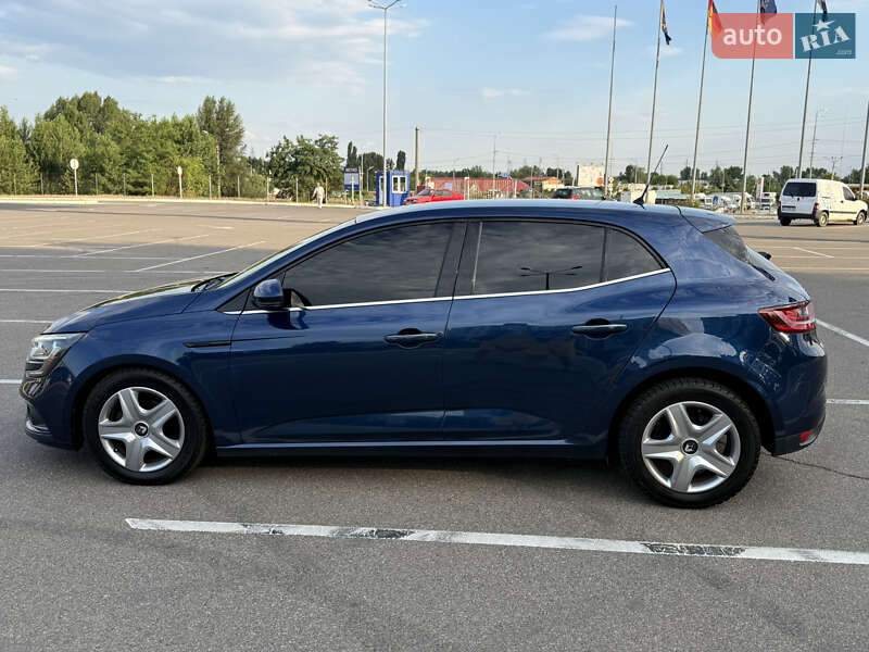 Хэтчбек Renault Megane 2016 в Киеве