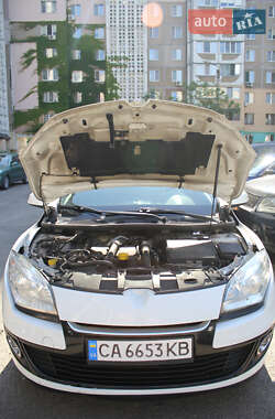 Универсал Renault Megane 2013 в 