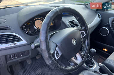 Универсал Renault Megane 2012 в 