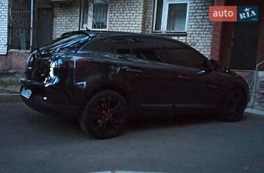 Хэтчбек Renault Megane 2010 в 