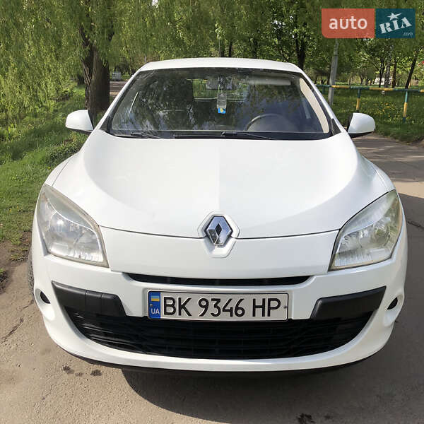 Хэтчбек Renault Megane 2010 в Ровно