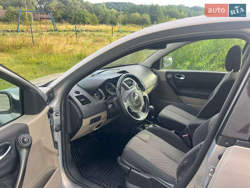 Хетчбек Renault Megane 2003 в Брошневі-Облозі