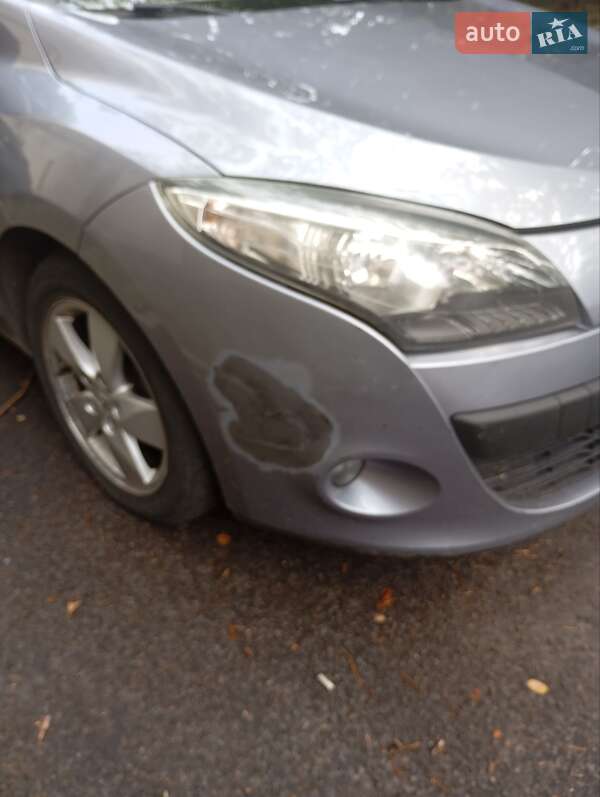 Хэтчбек Renault Megane 2010 в Киеве фото 2 Хэтчбек Renault Megane 2010 в Киеве