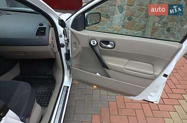 Универсал Renault Megane 2003 в 