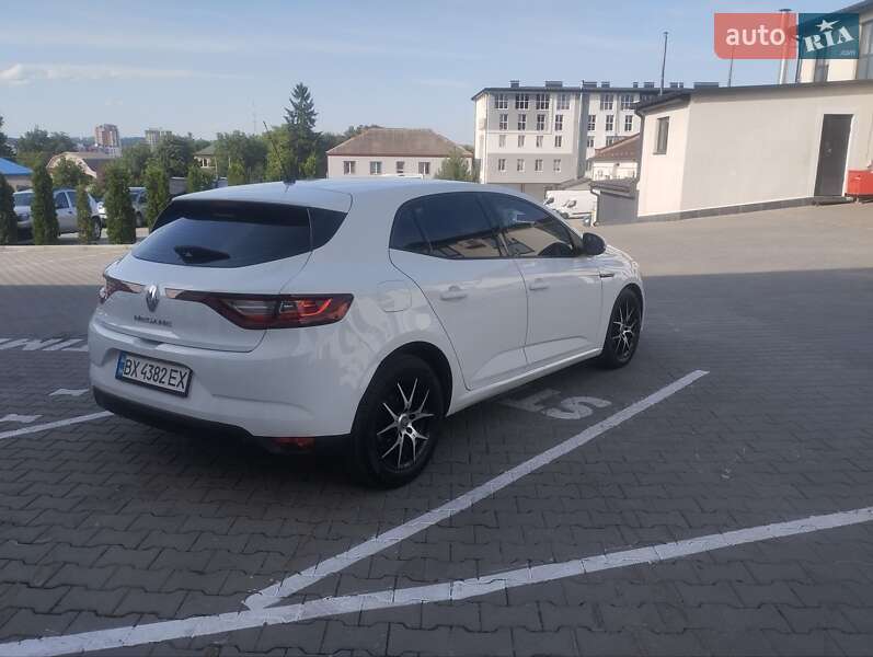 Хэтчбек Renault Megane 2016 в Хмельницком