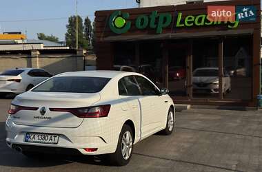 Седан Renault Megane 2020 в 