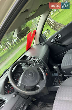 Седан Renault Megane 2006 в 