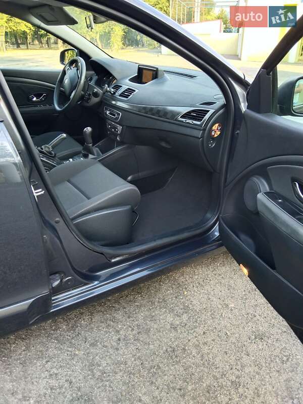 Універсал Renault Megane 2012 в Дніпрі