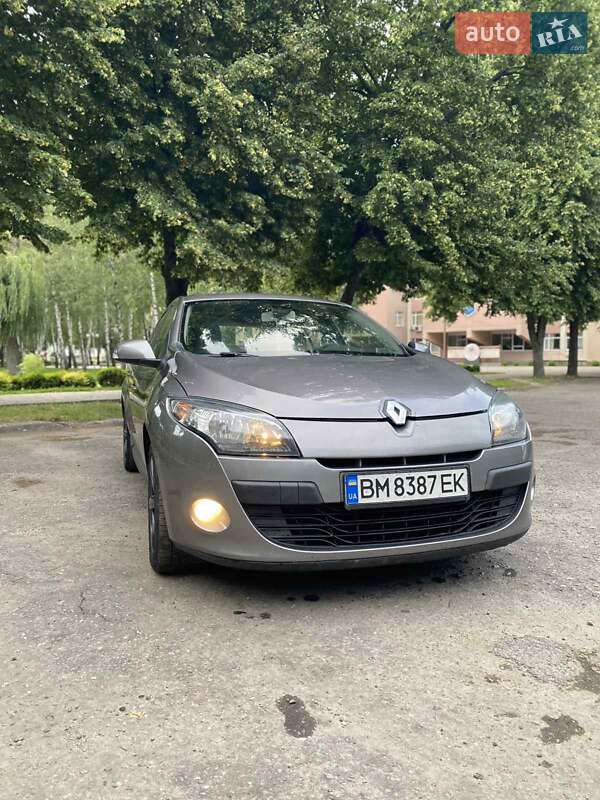 Хэтчбек Renault Megane 2011 в Сумах
