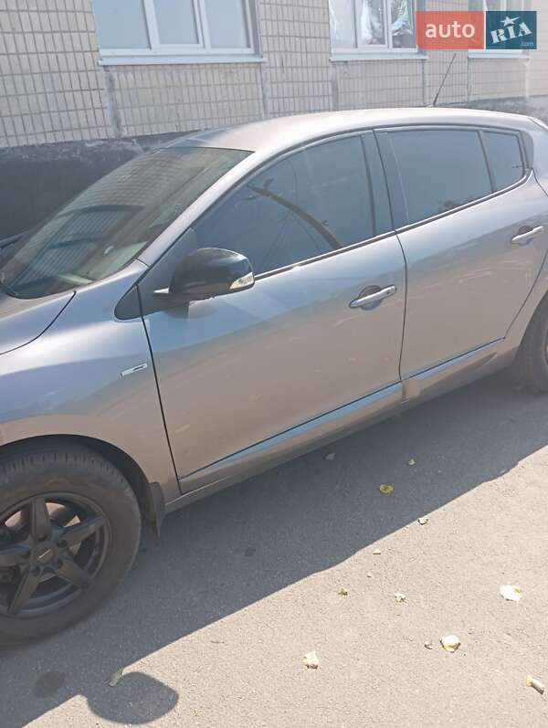 Хетчбек Renault Megane 2012 в Петровому
