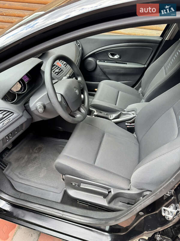 Универсал Renault Megane 2011 в Котельве