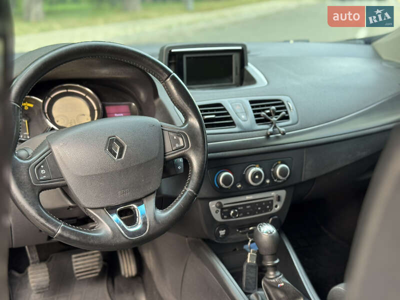 Универсал Renault Megane 2014 в Киеве