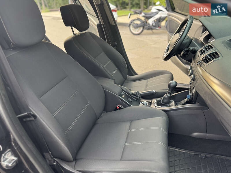 Универсал Renault Megane 2014 в Киеве