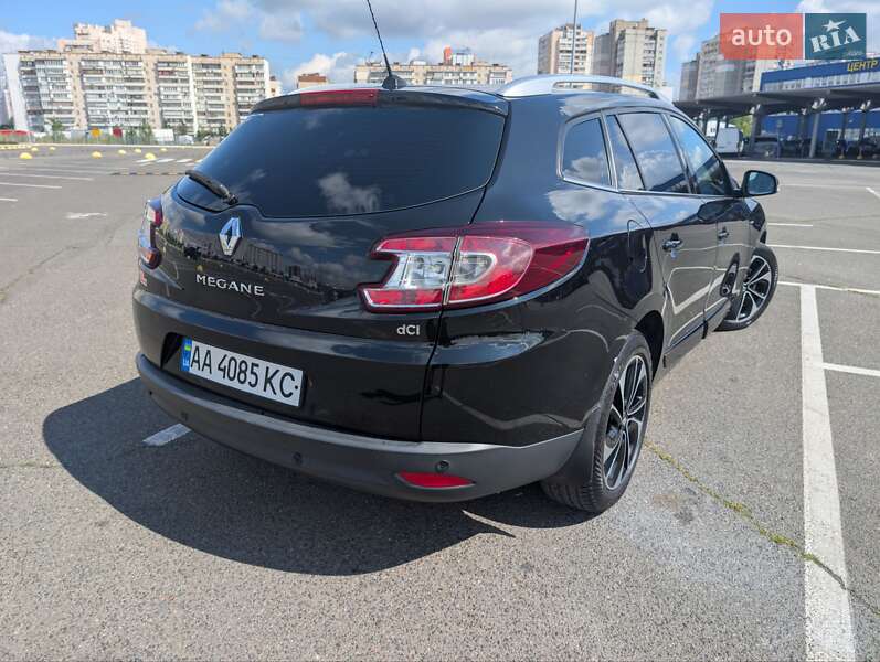 Универсал Renault Megane 2015 в Киеве