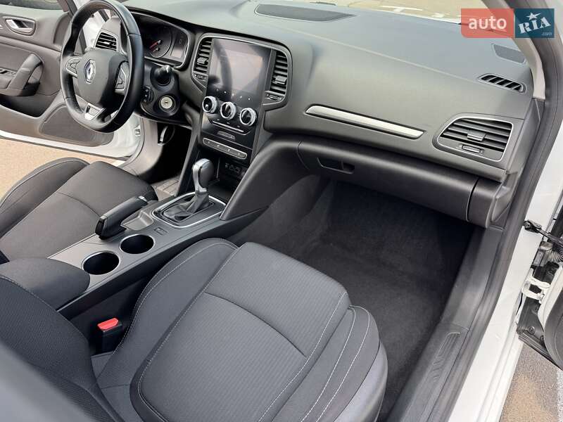 Седан Renault Megane 2022 в Києві