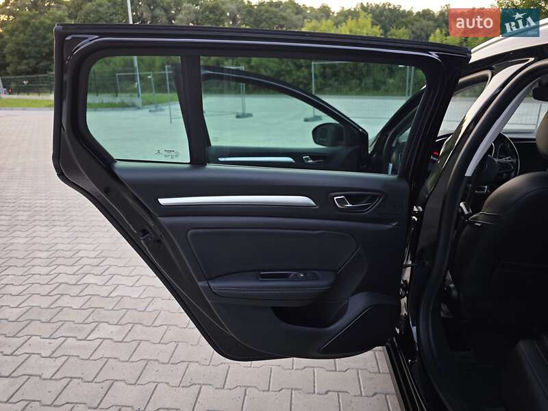 Универсал Renault Megane 2022 в Дубно