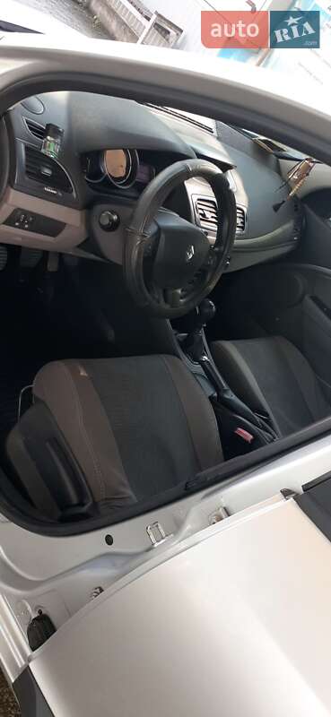 Хэтчбек Renault Megane 2011 в Ивано-Франковске