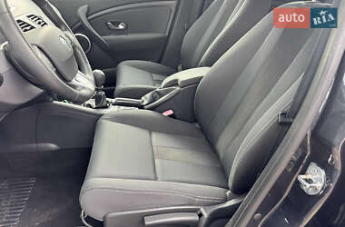 Универсал Renault Megane 2010 в 