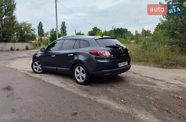 Универсал Renault Megane 2011 в 