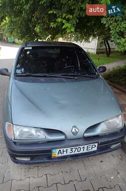 Мінівен Renault Megane 1998 в Чернівцях