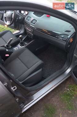 Универсал Renault Megane 2011 в 