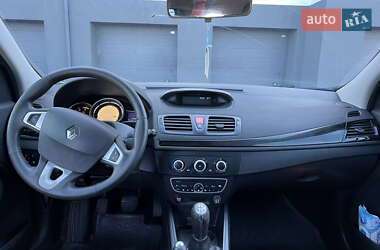 Универсал Renault Megane 2011 в 