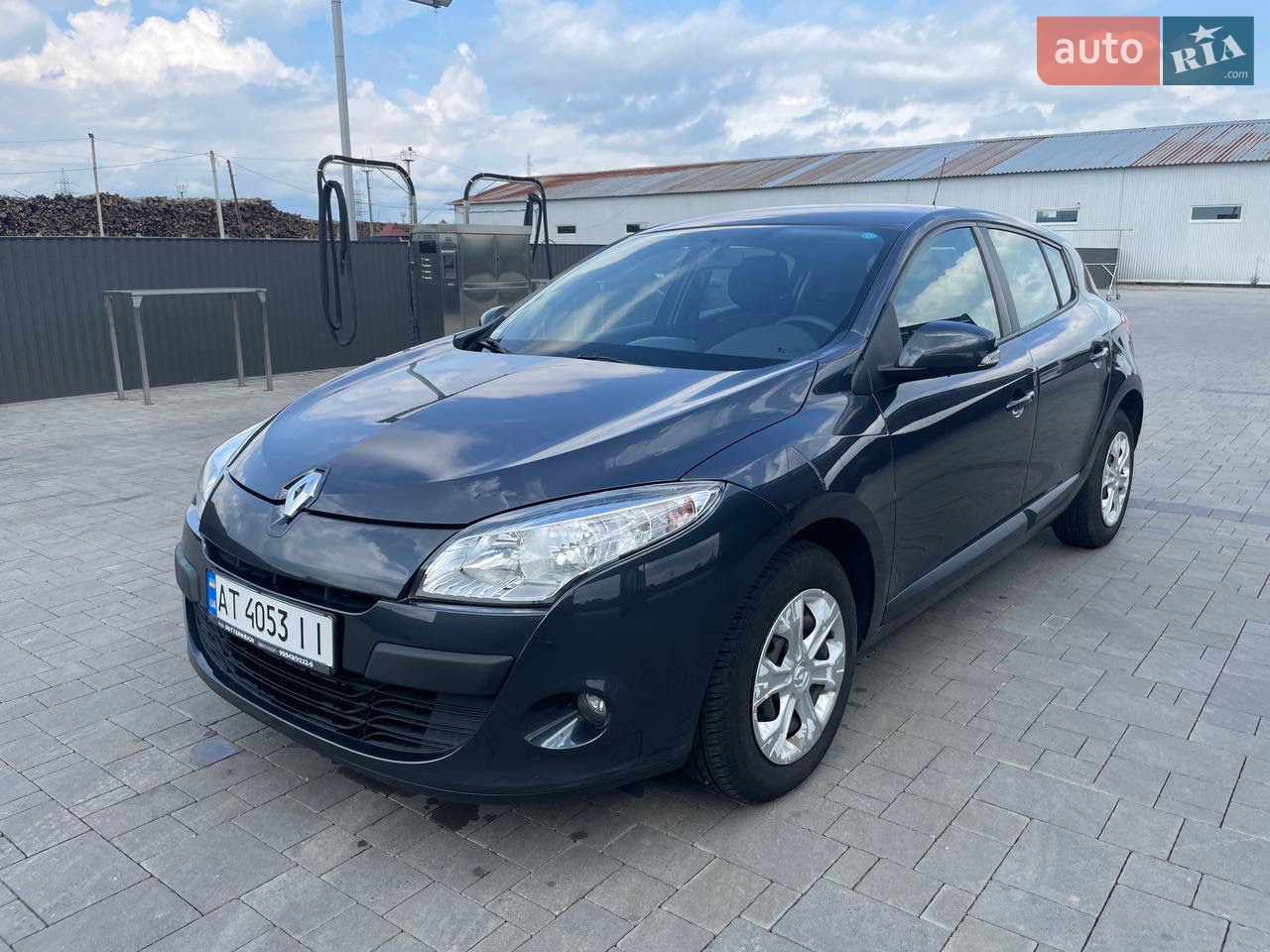2010 Renault Megane - мініатюра 9