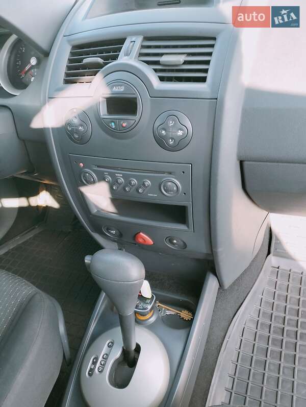 Хэтчбек Renault Megane 2006 в Сумах