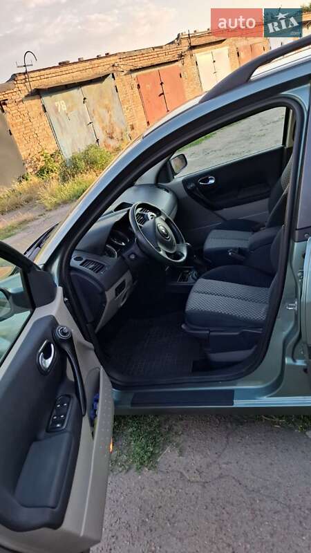 Универсал Renault Megane 2003 в Александрие