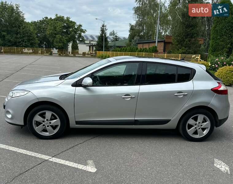 Хэтчбек Renault Megane 2010 в Александрие