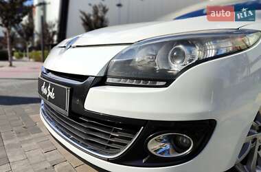 Хетчбек Renault Megane 2013 в 