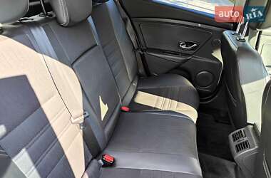 Хетчбек Renault Megane 2013 в 