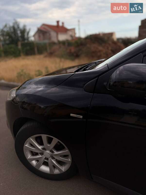 Хетчбек Renault Megane 2012 в Одесі фото 32 Хетчбек Renault Megane 2012 в Одесі