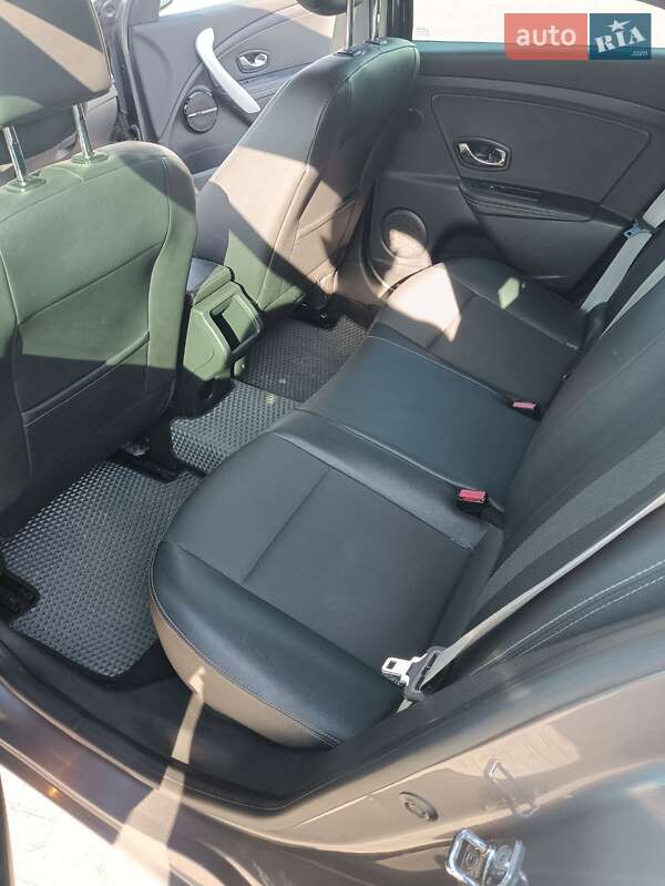 Універсал Renault Megane 2012 в Підволочиську