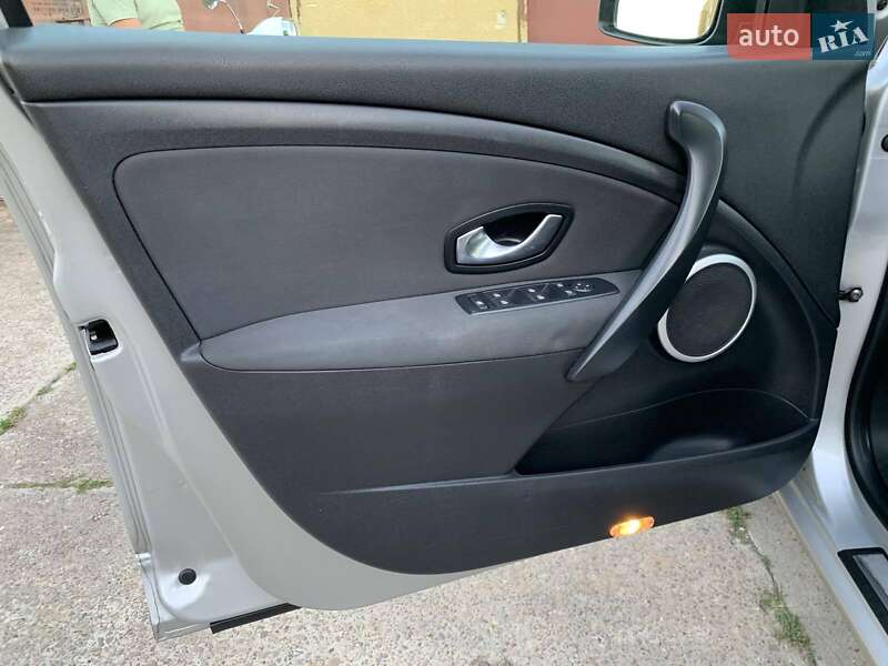 Універсал Renault Megane 2011 в Івано-Франківську