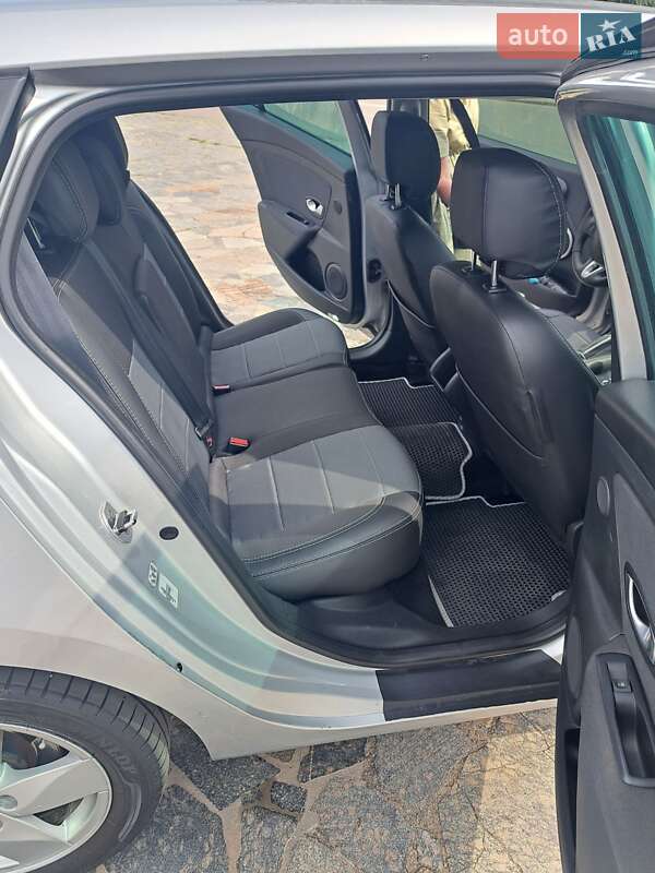 Универсал Renault Megane 2009 в Кременчуге фото 12 Универсал Renault Megane 2009 в Кременчуге