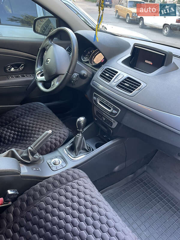 Универсал Renault Megane 2014 в Александрие