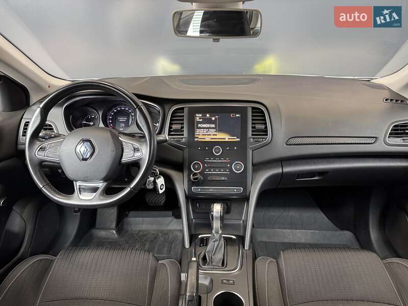 Седан Renault Megane 2018 в Киеве