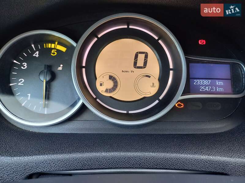 Хетчбек Renault Megane 2012 в Коростені фото 4 Хетчбек Renault Megane 2012 в Коростені